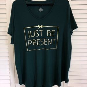 Short sleeve silky shirt